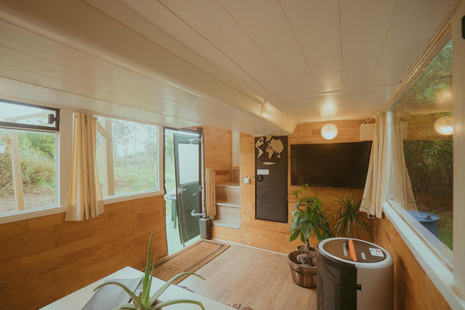 The Amazing Inacio Bus Converted Home シントラ エクステリア 写真