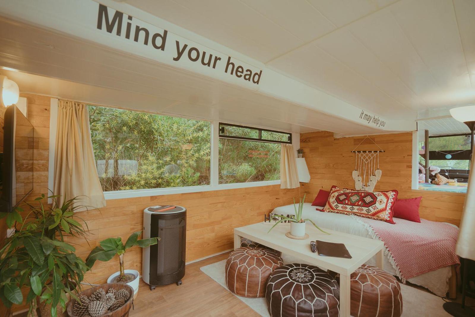 The Amazing Inacio Bus Converted Home シントラ エクステリア 写真